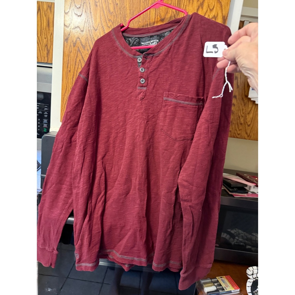 Moonshine Spirit Brad Paisley Mens XL Henley Shirt Long Sleeve Burgundy Red Slub